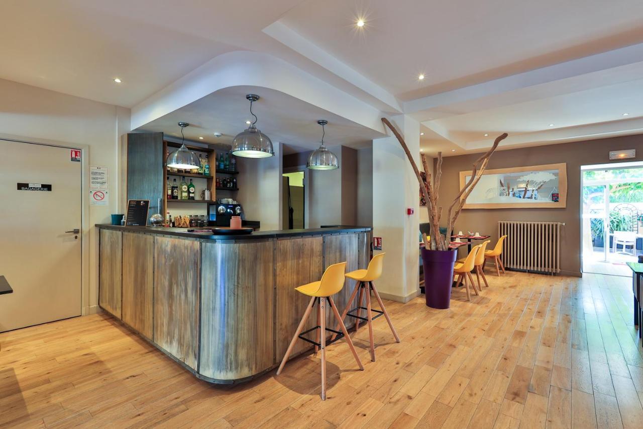 Hotel Provencal 방돌 외부 사진