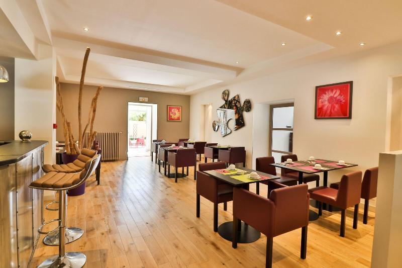 Hotel Provencal 방돌 외부 사진