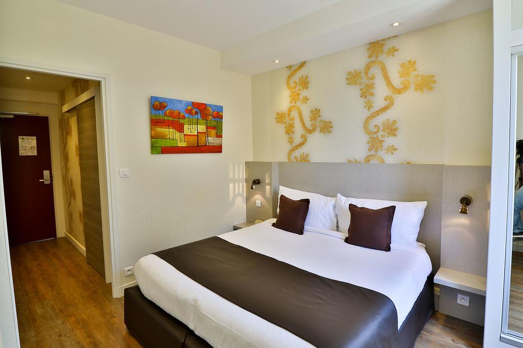 Hotel Provencal 방돌 외부 사진