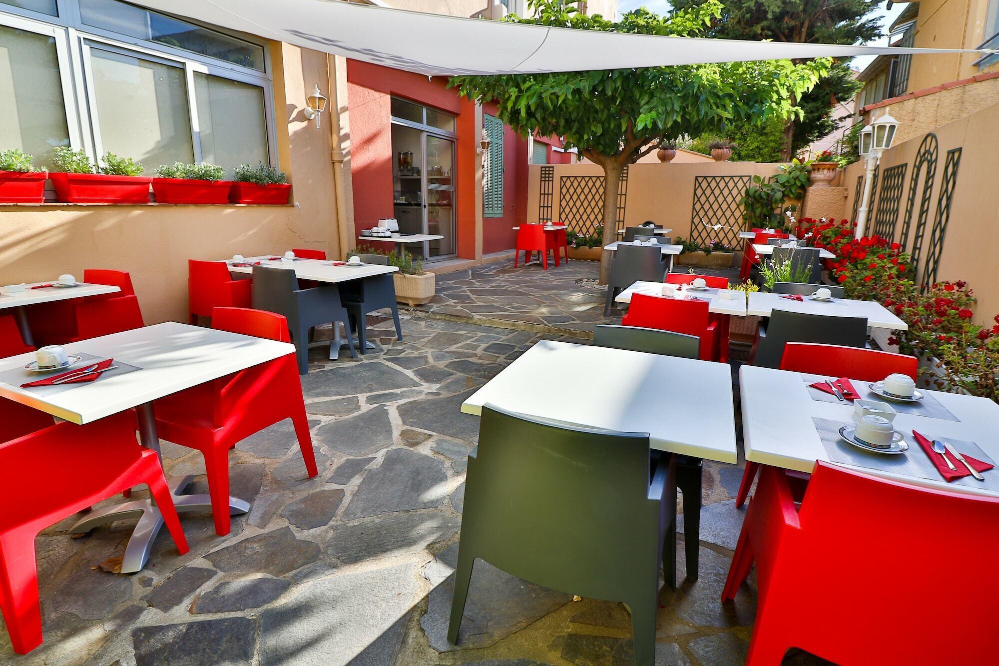 Hotel Provencal 방돌 외부 사진